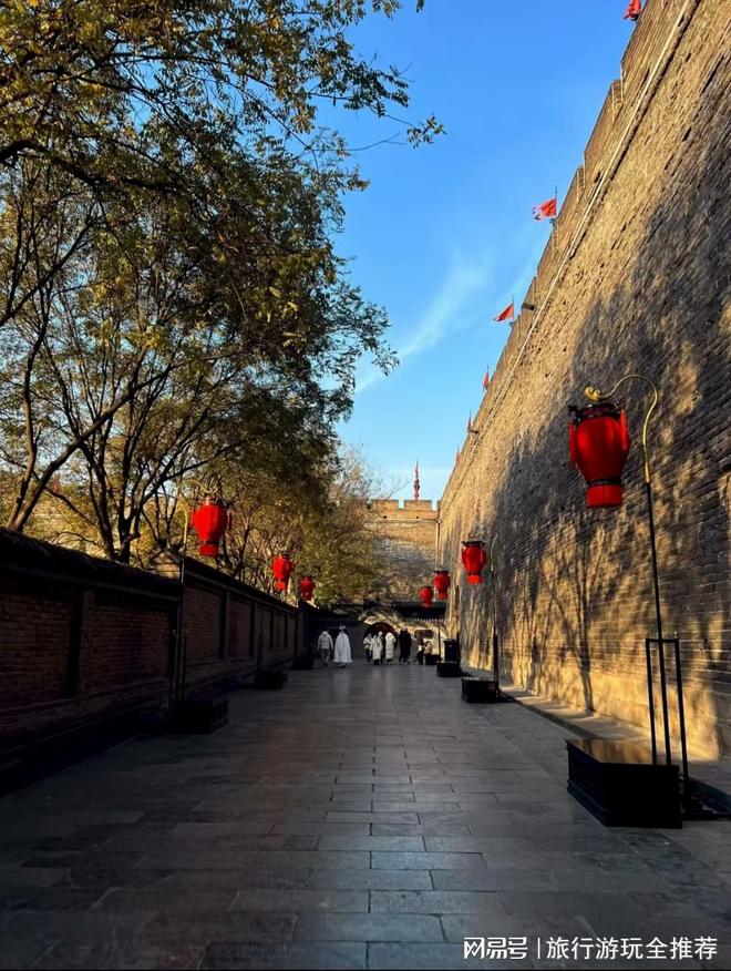 旅游：品羊肉泡馍寻十三朝历史印记新葡京网上赌场西安4天3晚深度