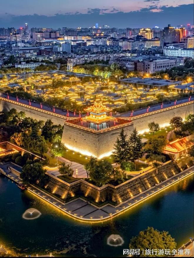 旅游：品羊肉泡馍寻十三朝历史印记新葡京网上赌场西安4天3晚深度(图3)