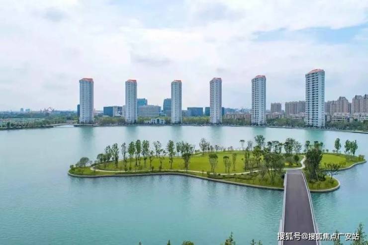 销售中心 (售楼处)- 楼盘欢迎您 价格  户型  地址环境配套交房时间电话澳门新葡京app兰香湖贰号售楼处│兰香湖贰号 (营销中心) 首页 - 2025(图9)