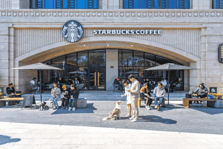 销售中心 (售楼处)- 楼盘欢迎您 价格  户型  地址环境配套交房时间电话澳门新葡京app兰香湖贰号售楼处│兰香湖贰号 (营销中心) 首页 - 2025(图11)